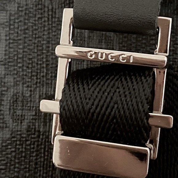 Gucci Black GG Supreme Backpack - Picture 8 of 12